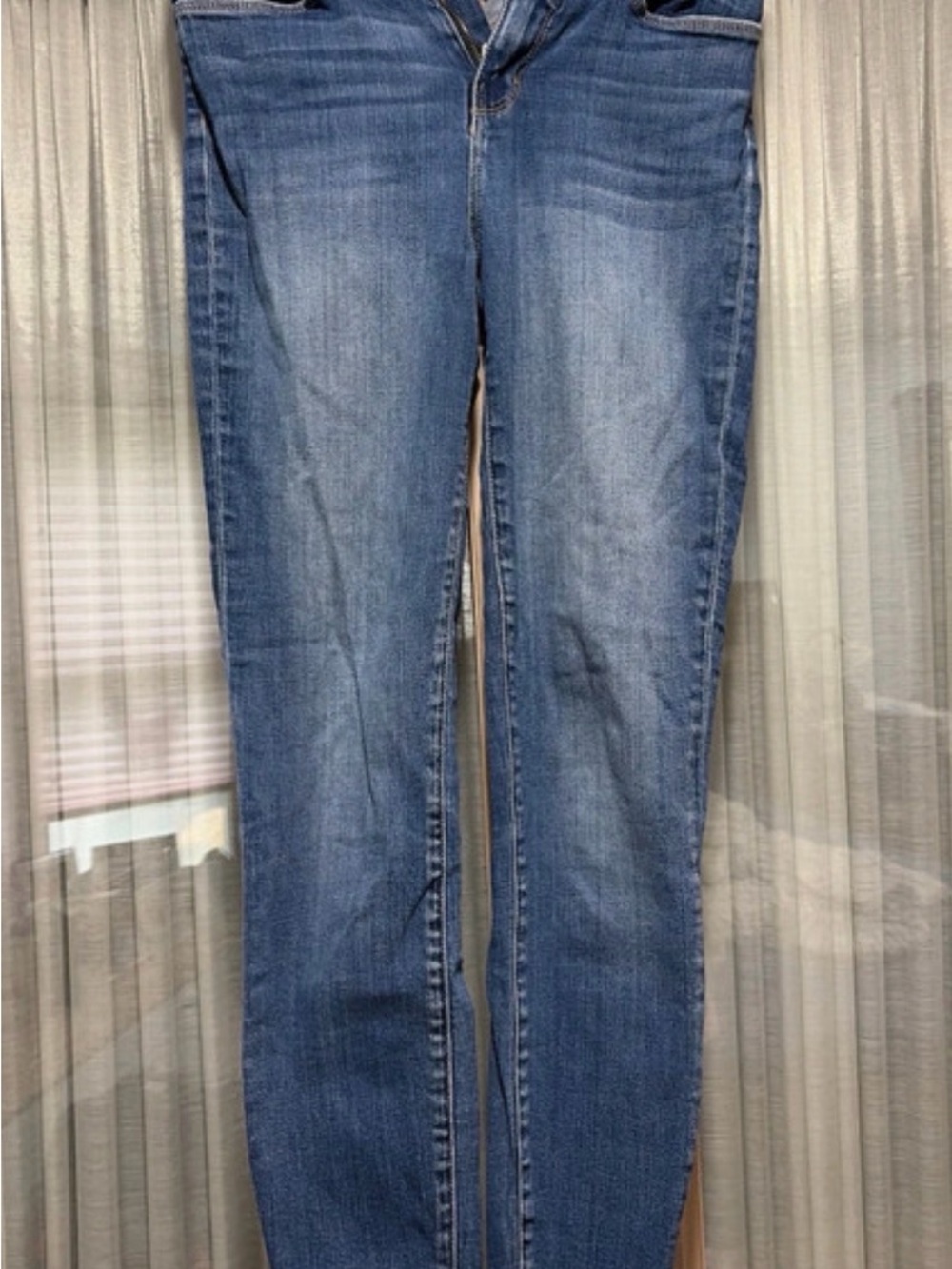 L'AGENCE Women's Skinny Jeans in Medium Blue Wash